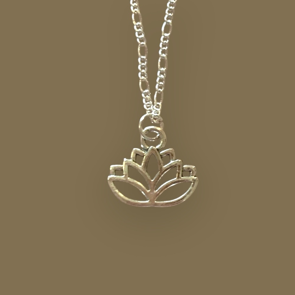 Lotus Silver Pendant Necklace Handmade - Picture 2 of 3